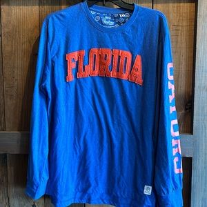 Florida Gators women’s shirt. Size large. Like new.
